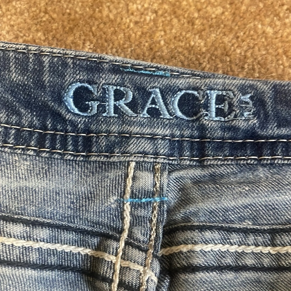 Women’s Shorts - Picture 3 of 7